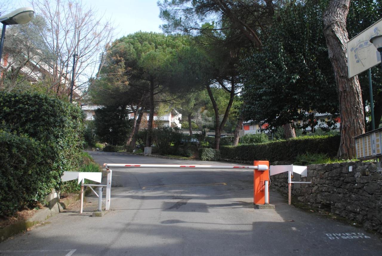 ראפאלו Raggio Di Sole - Pool, Tennis, Parking, Sea View & Relax מראה חיצוני תמונה